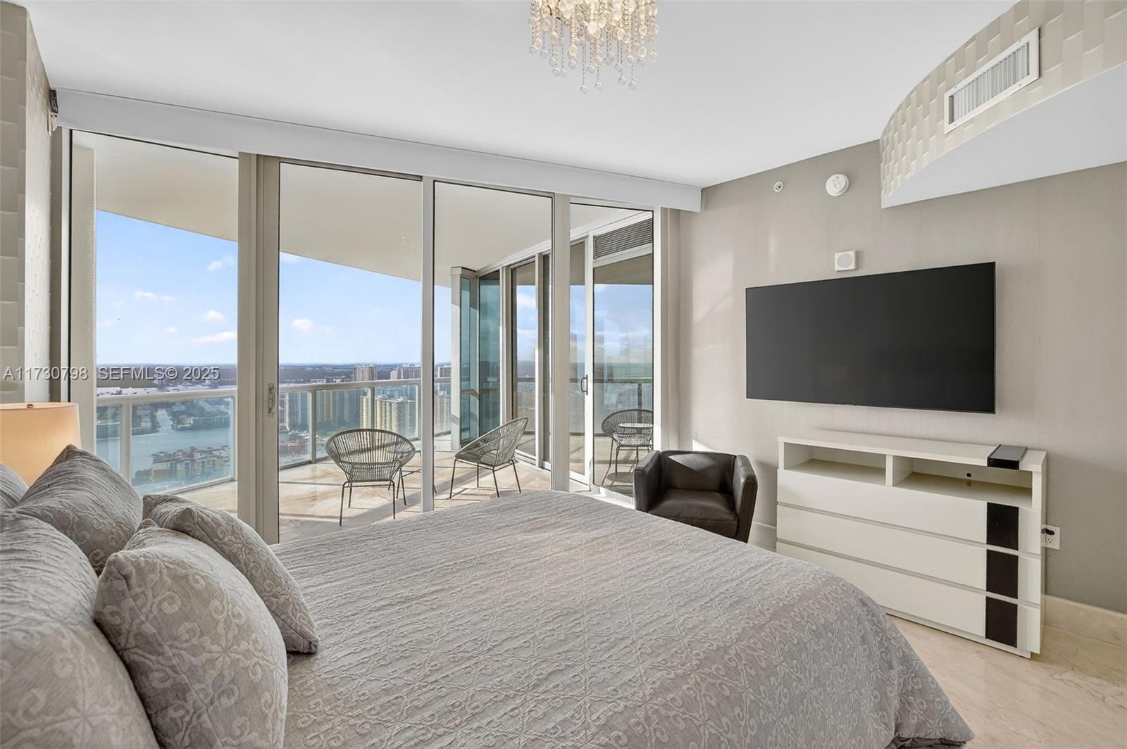 17121 Collins Ave # 3905