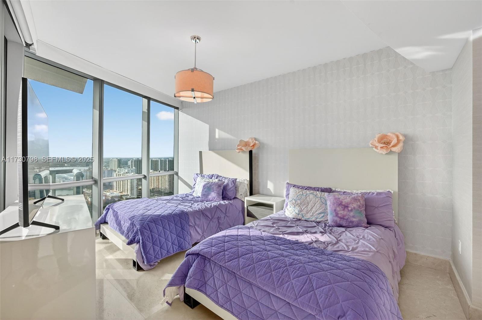 17121 Collins Ave # 3905