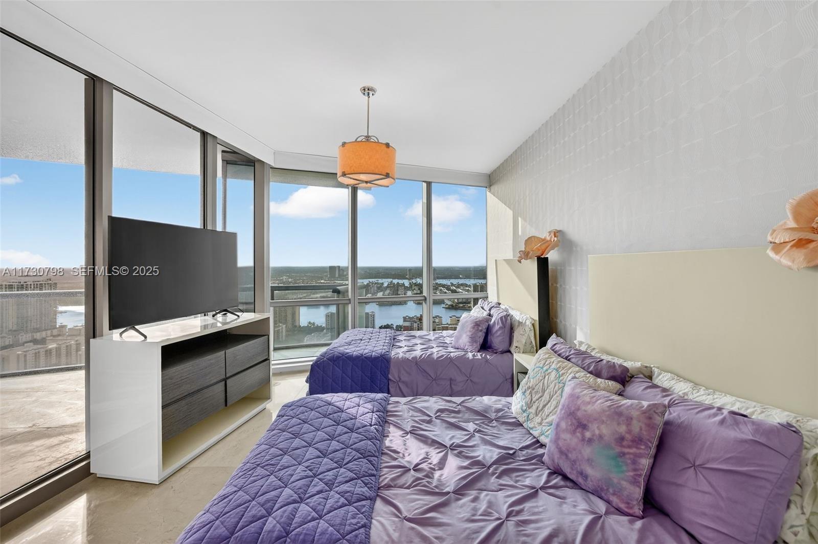 17121 Collins Ave # 3905