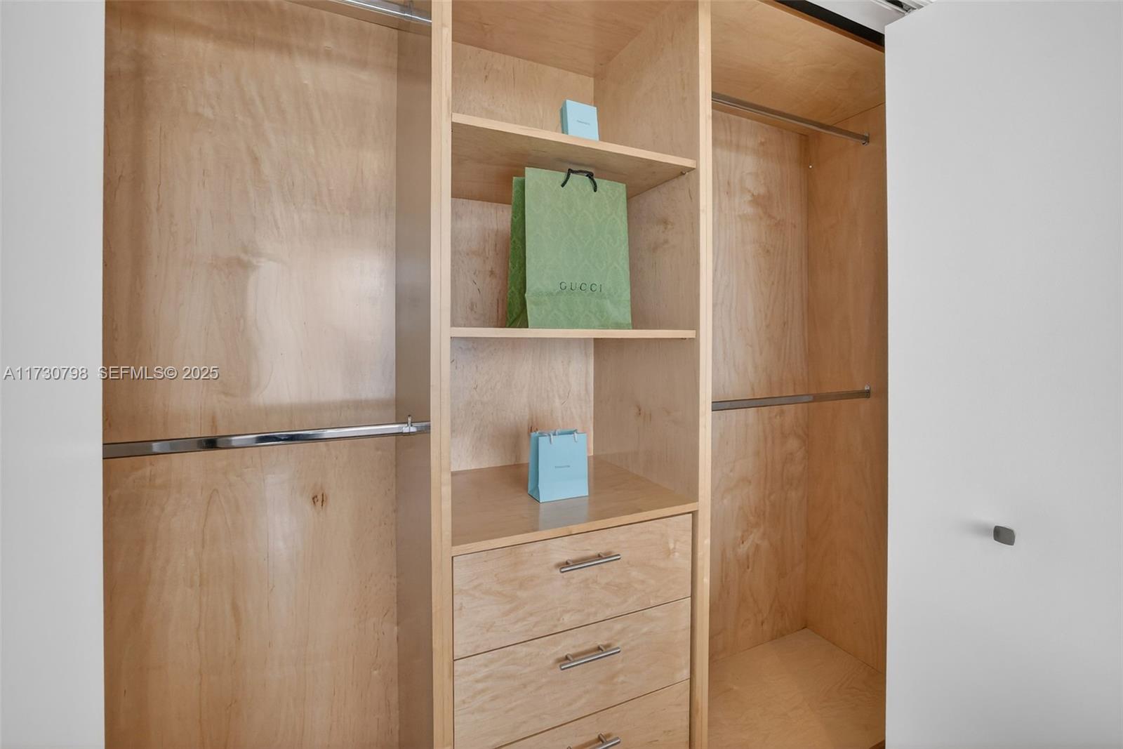 17121 Collins Ave # 3905