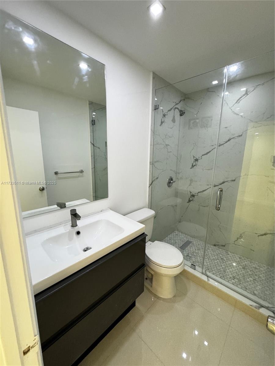 333 Ives Dairy Rd # A33302