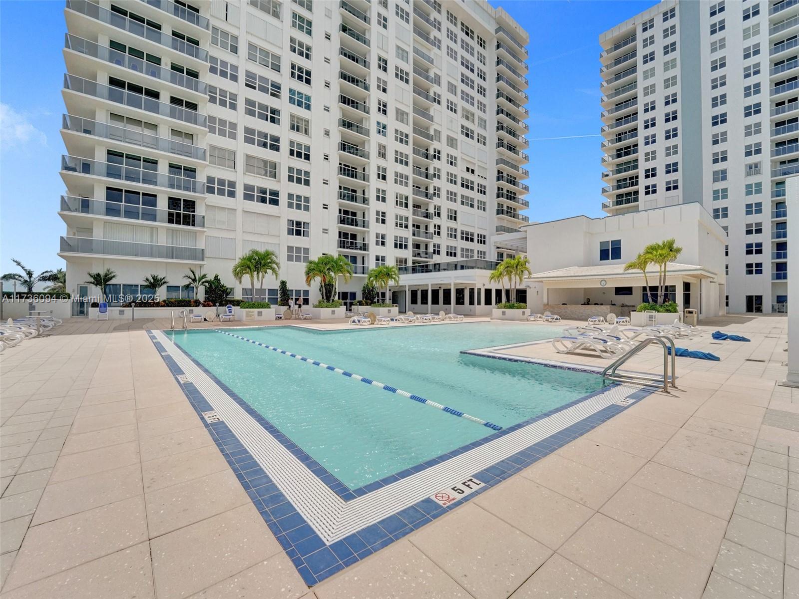 2751 S Ocean Dr # 908S