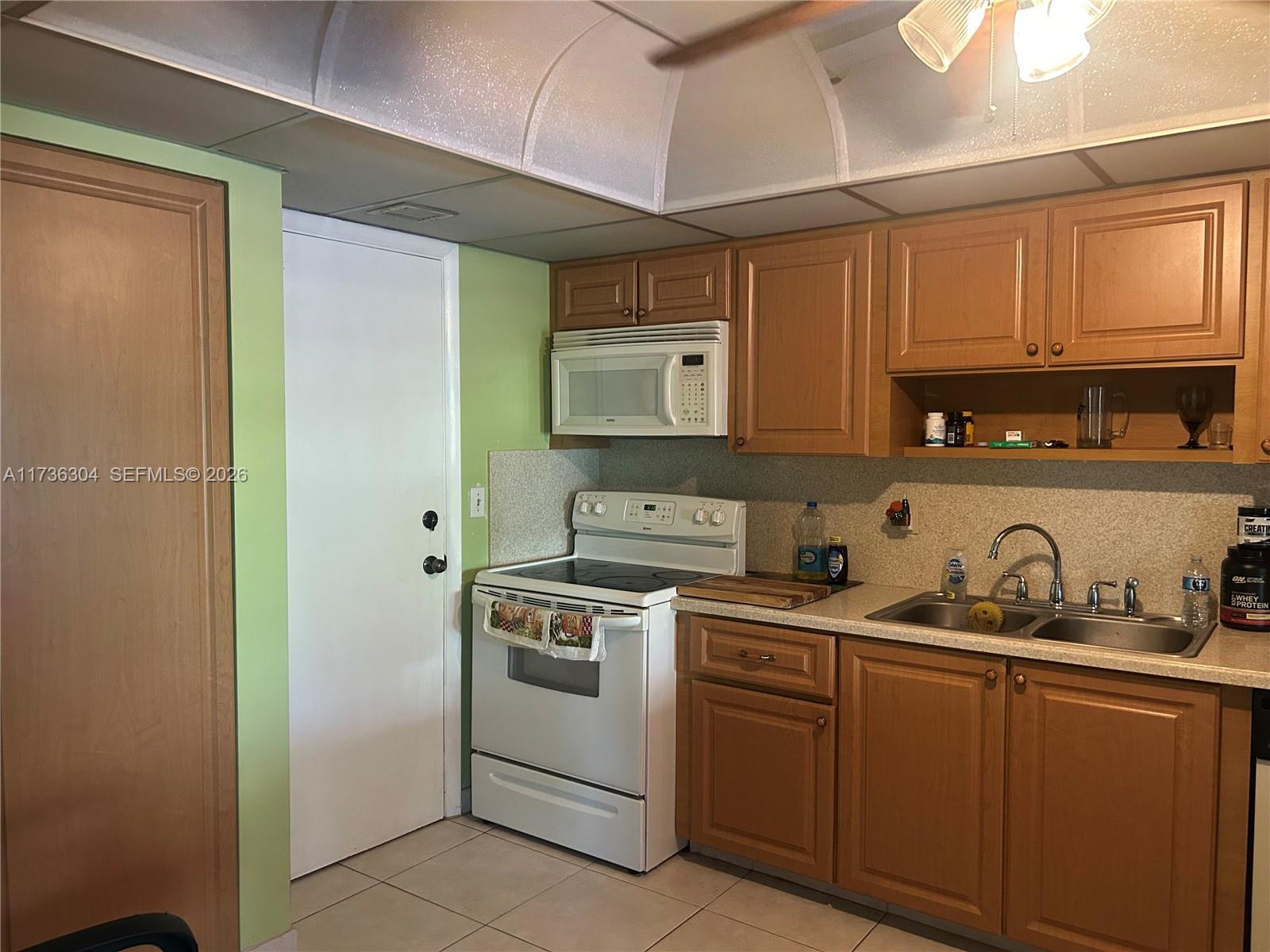 300 Diplomat pkwy # 310