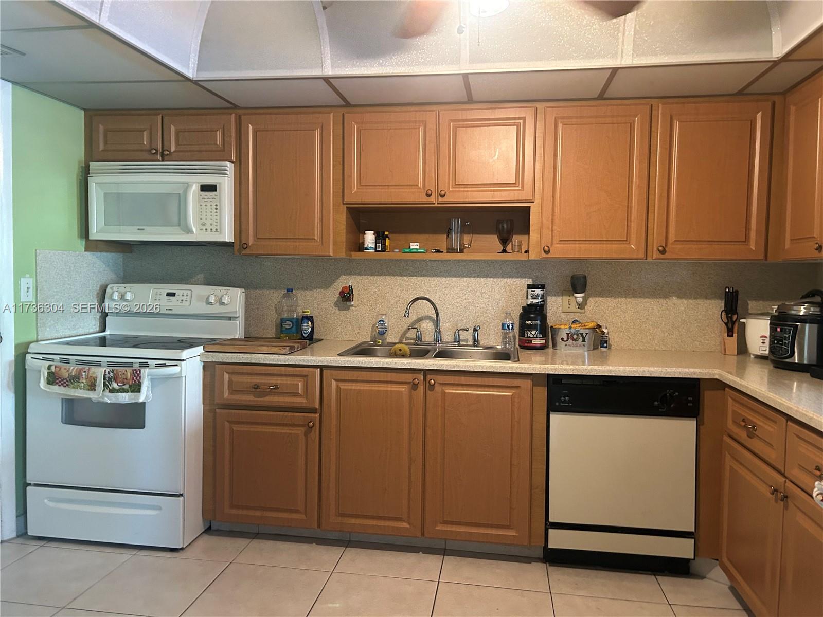 300 Diplomat pkwy # 310