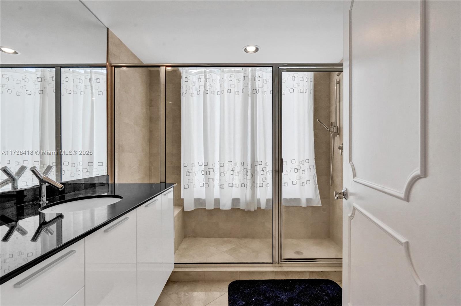 18911 Collins Ave # 3501