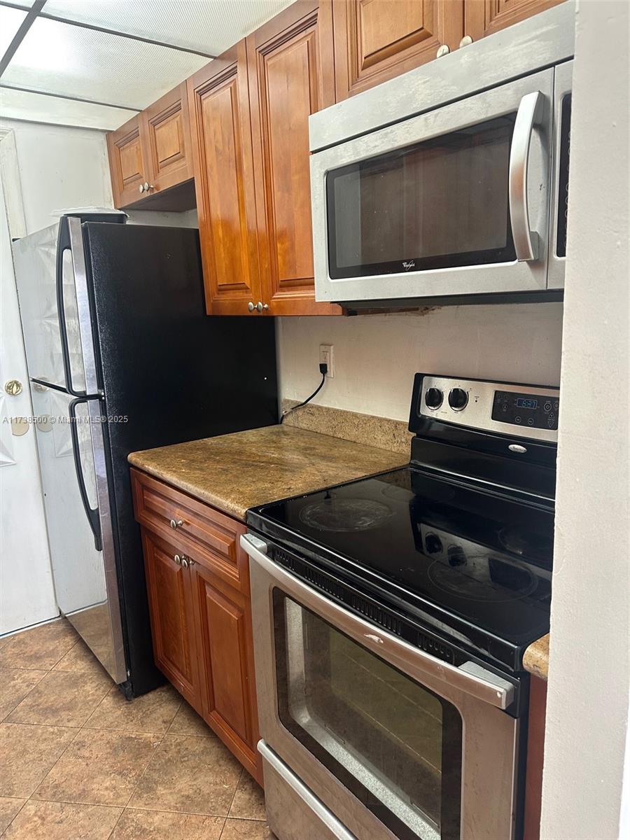 200 S Birch Rd # 1015