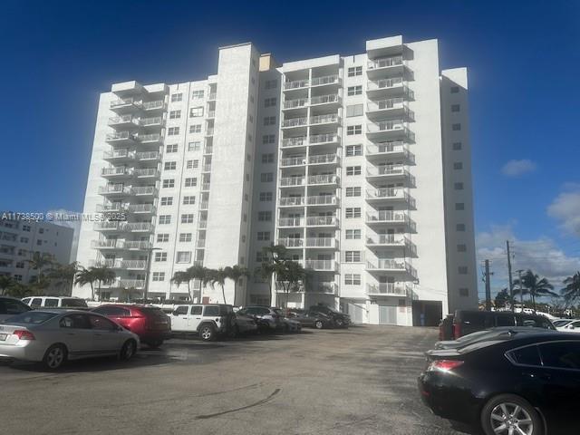 200 S Birch Rd # 1015