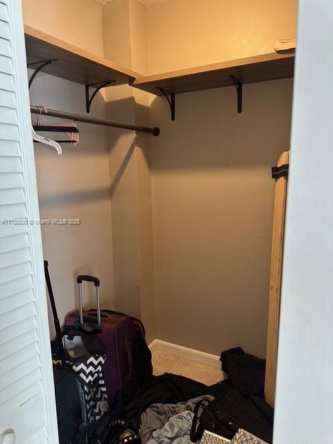 200 S Birch Rd # 1015