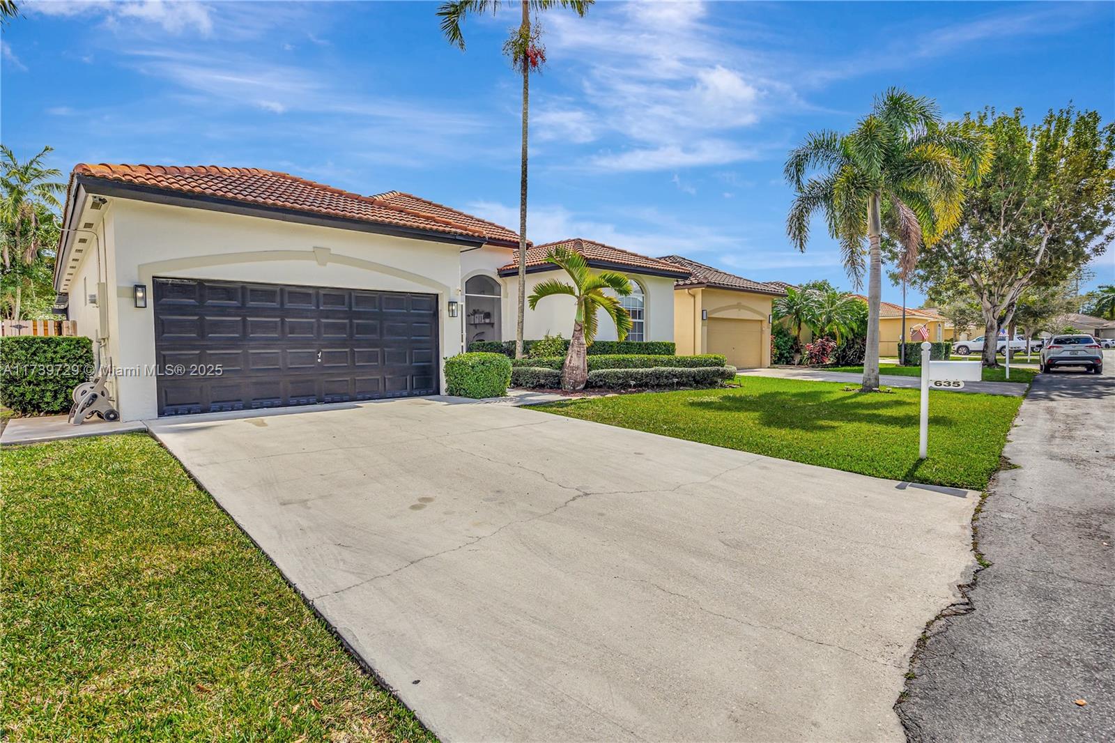 635 SE 30th Dr