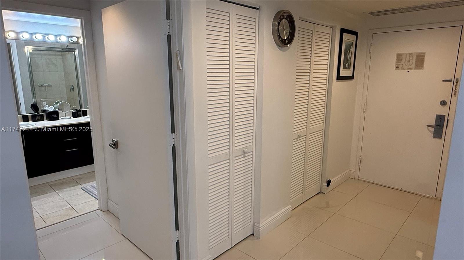 17375 Collins Ave # 1006