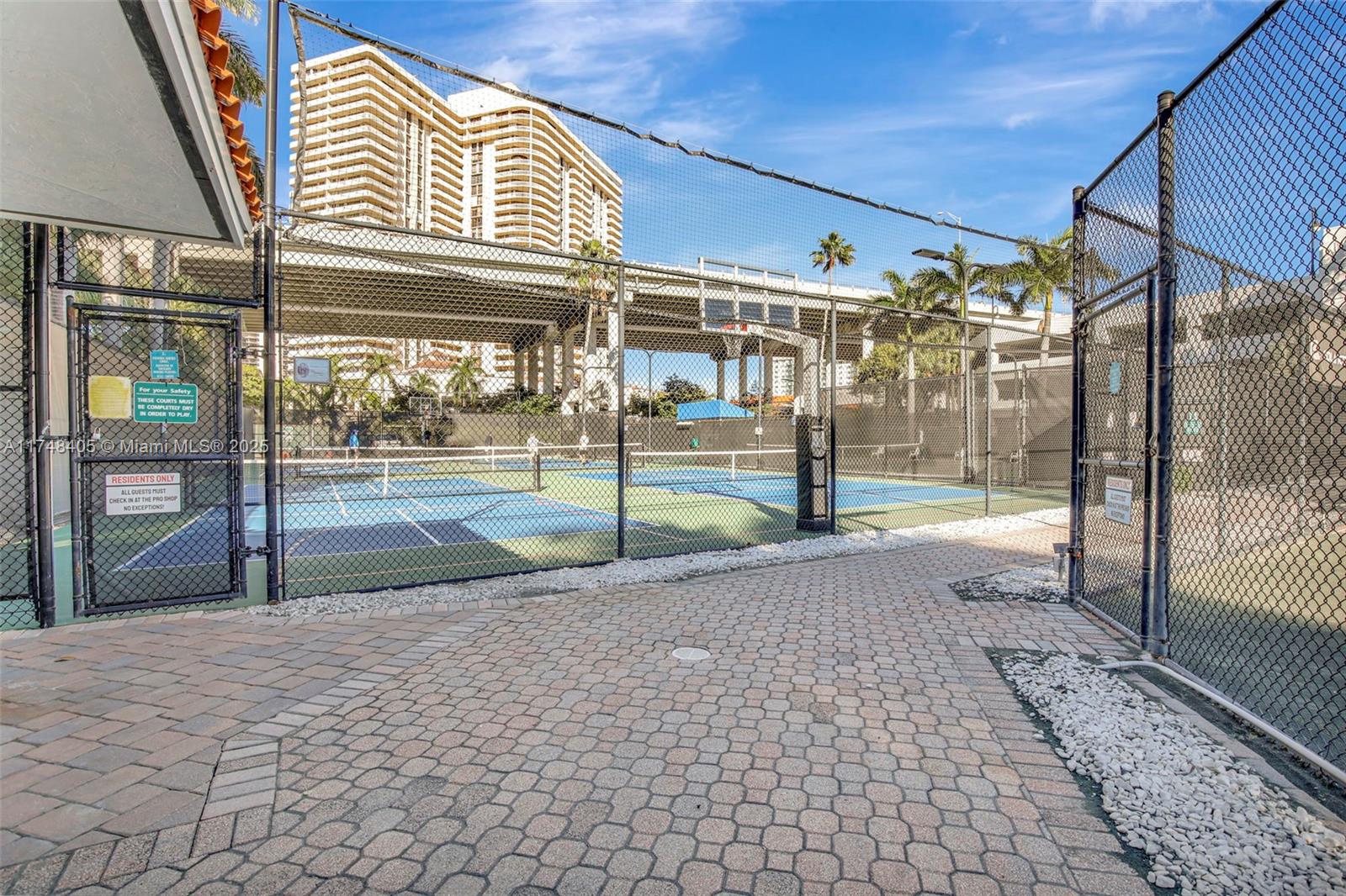 19101 NE 36th Ct # 307