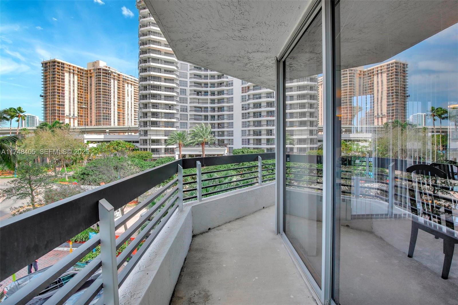 19101 NE 36th Ct # 307