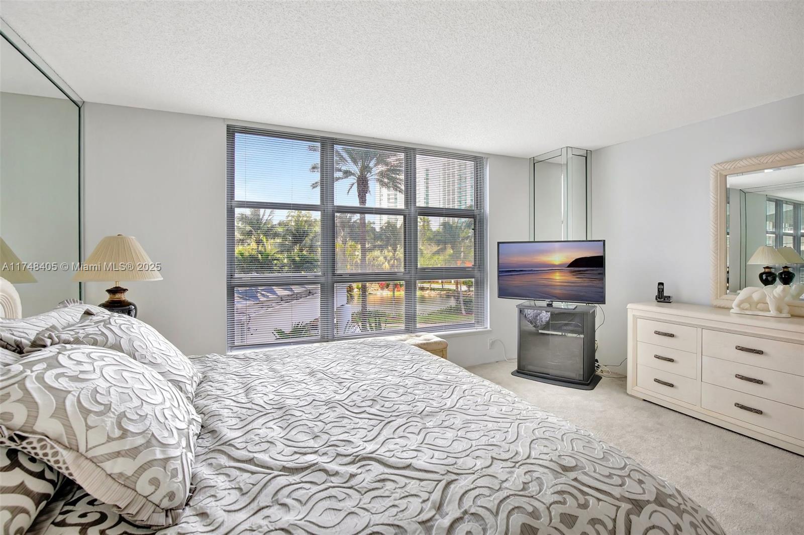 19101 NE 36th Ct # 307