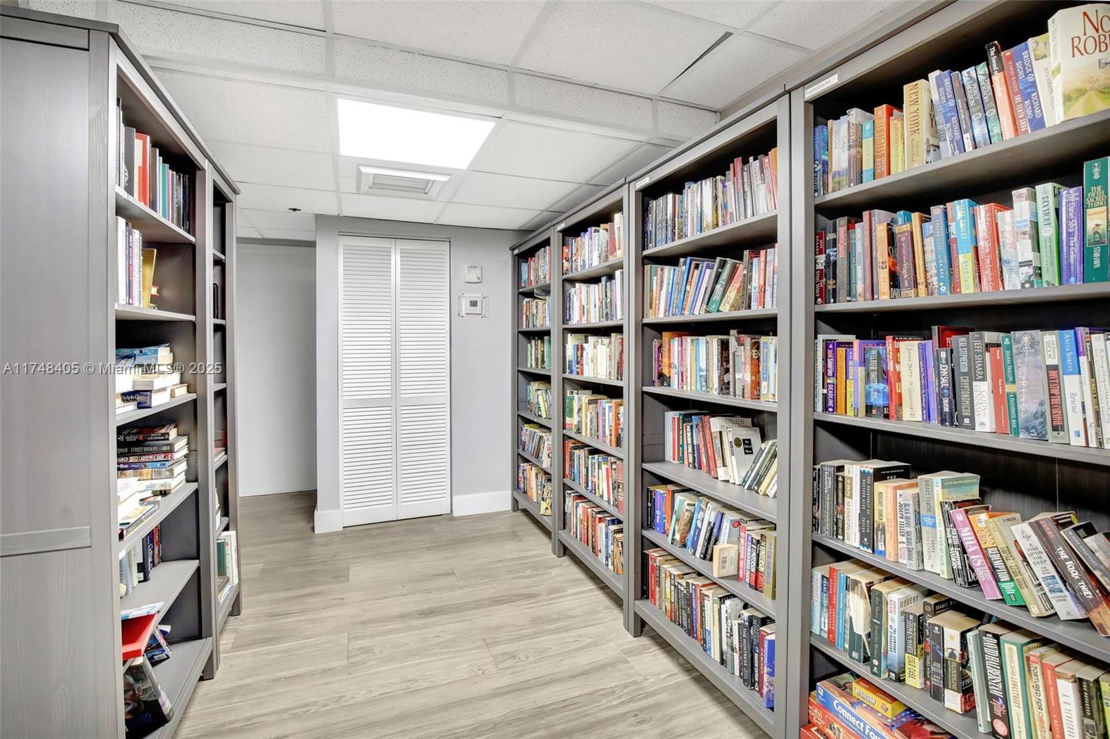 19101 NE 36th Ct # 307