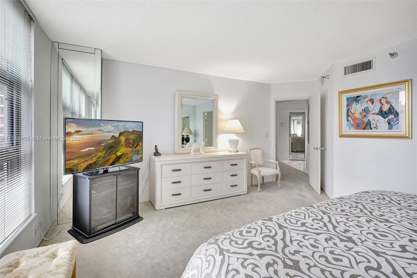 19101 NE 36th Ct # 307