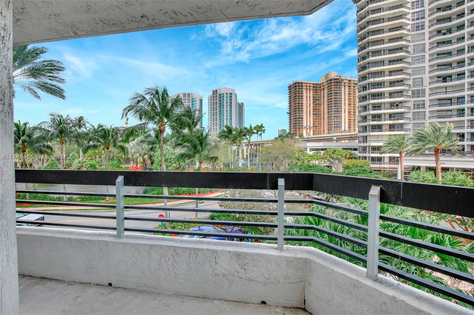 19101 NE 36th Ct # 307