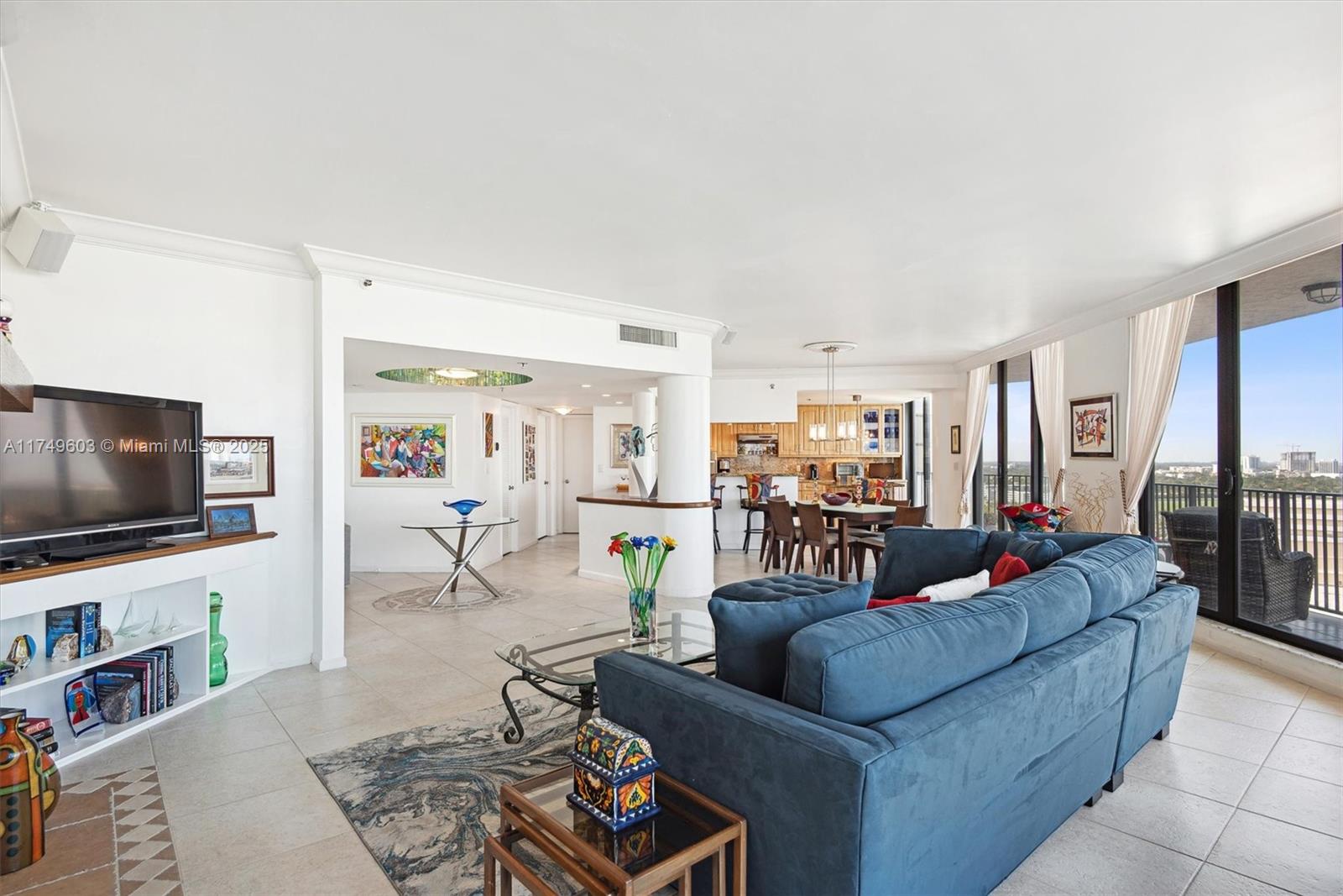 300 Three Islands Blvd Unit: PH2A
