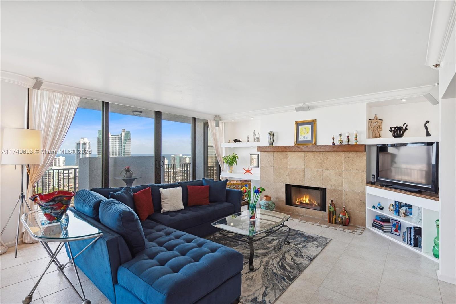 300 Three Islands Blvd Unit: PH2A