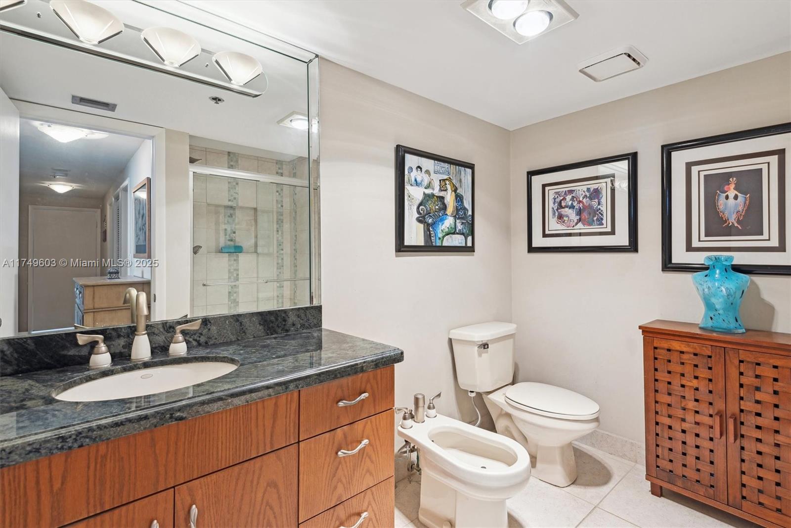 300 Three Islands Blvd Unit: PH2A