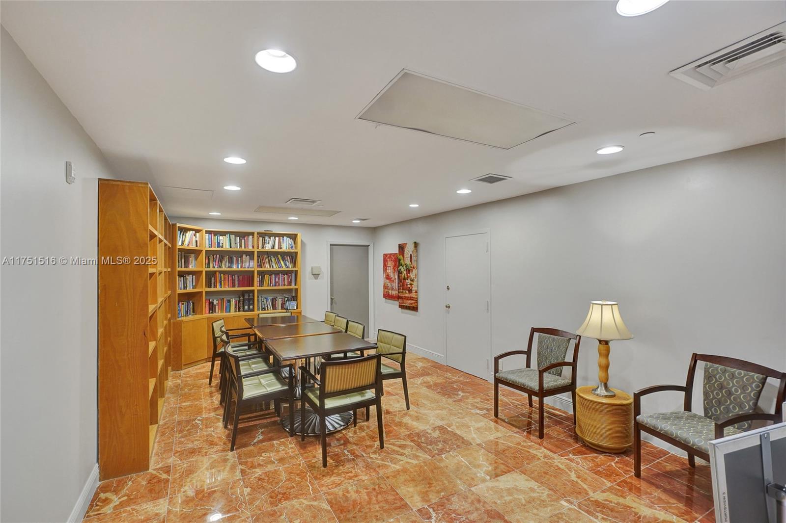 3610 Yacht Club Dr # 1505