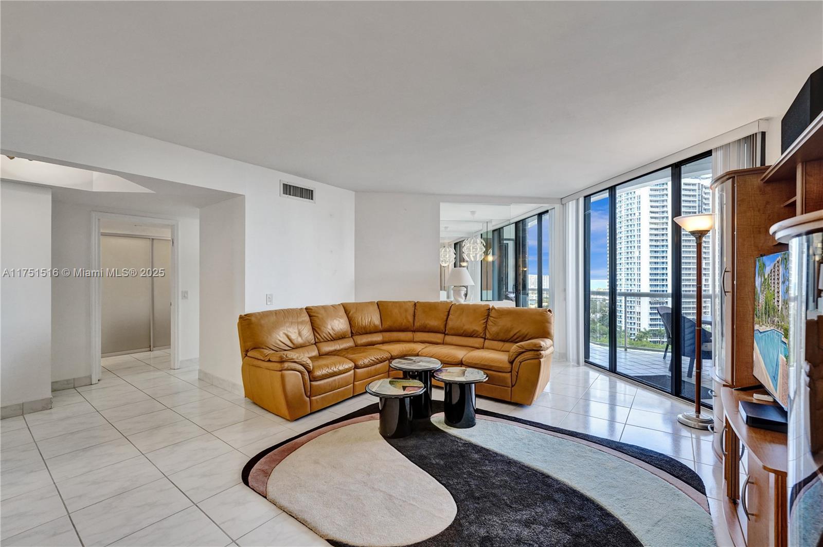 3610 Yacht Club Dr # 1505