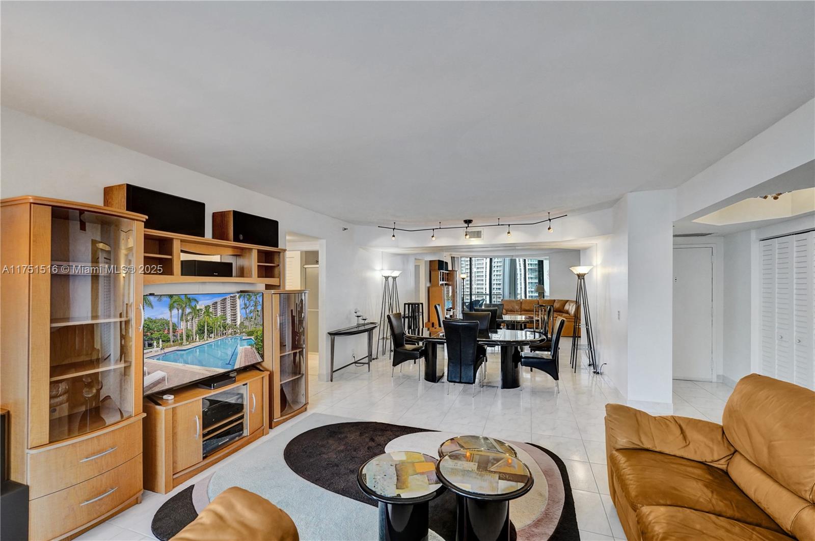 3610 Yacht Club Dr # 1505