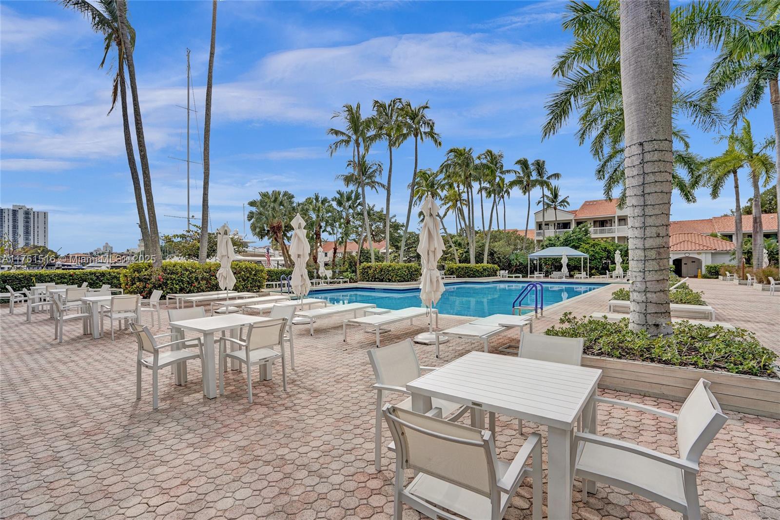 3610 Yacht Club Dr # 1505