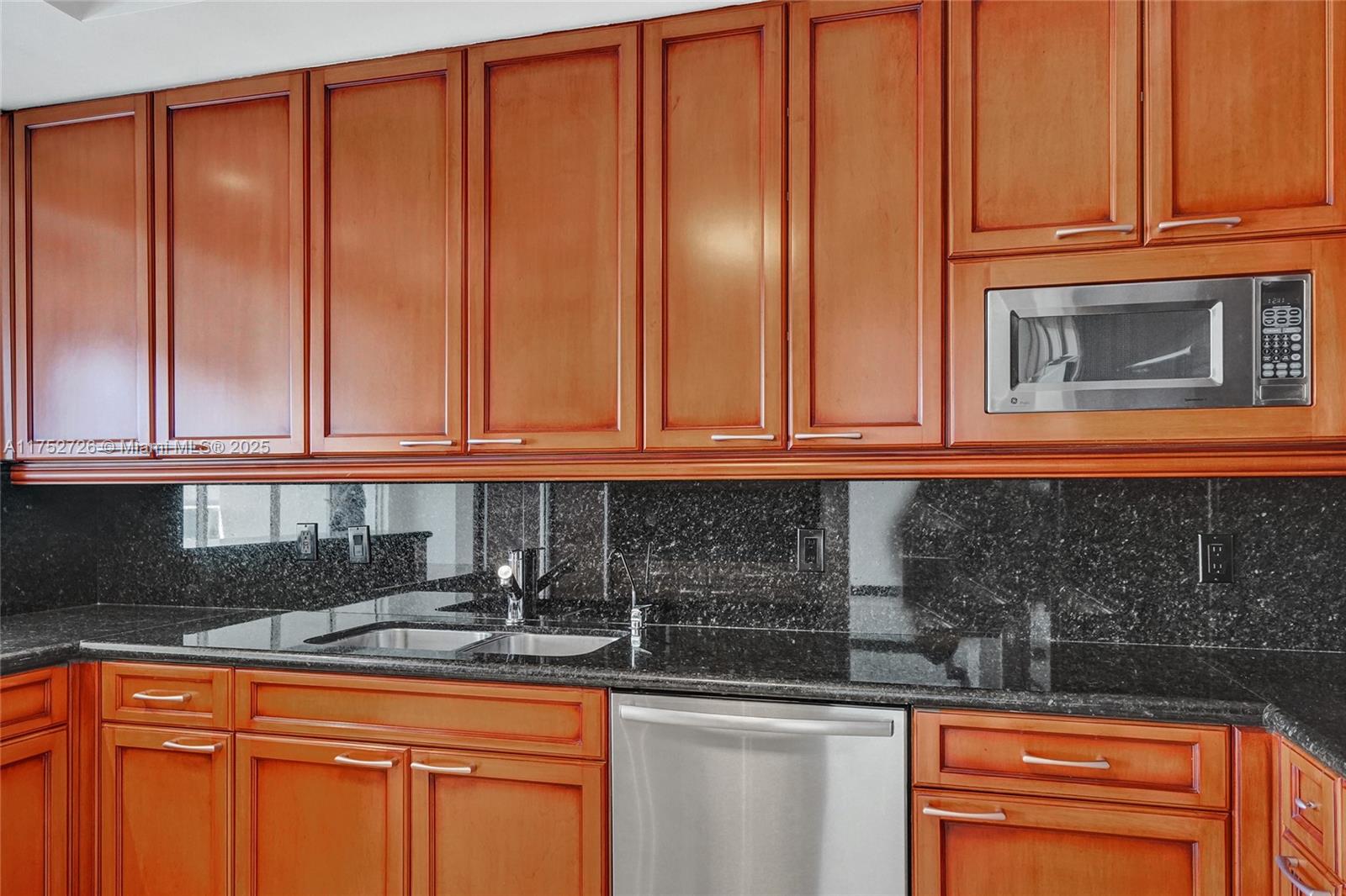 20201 E Country Club Dr # 1704