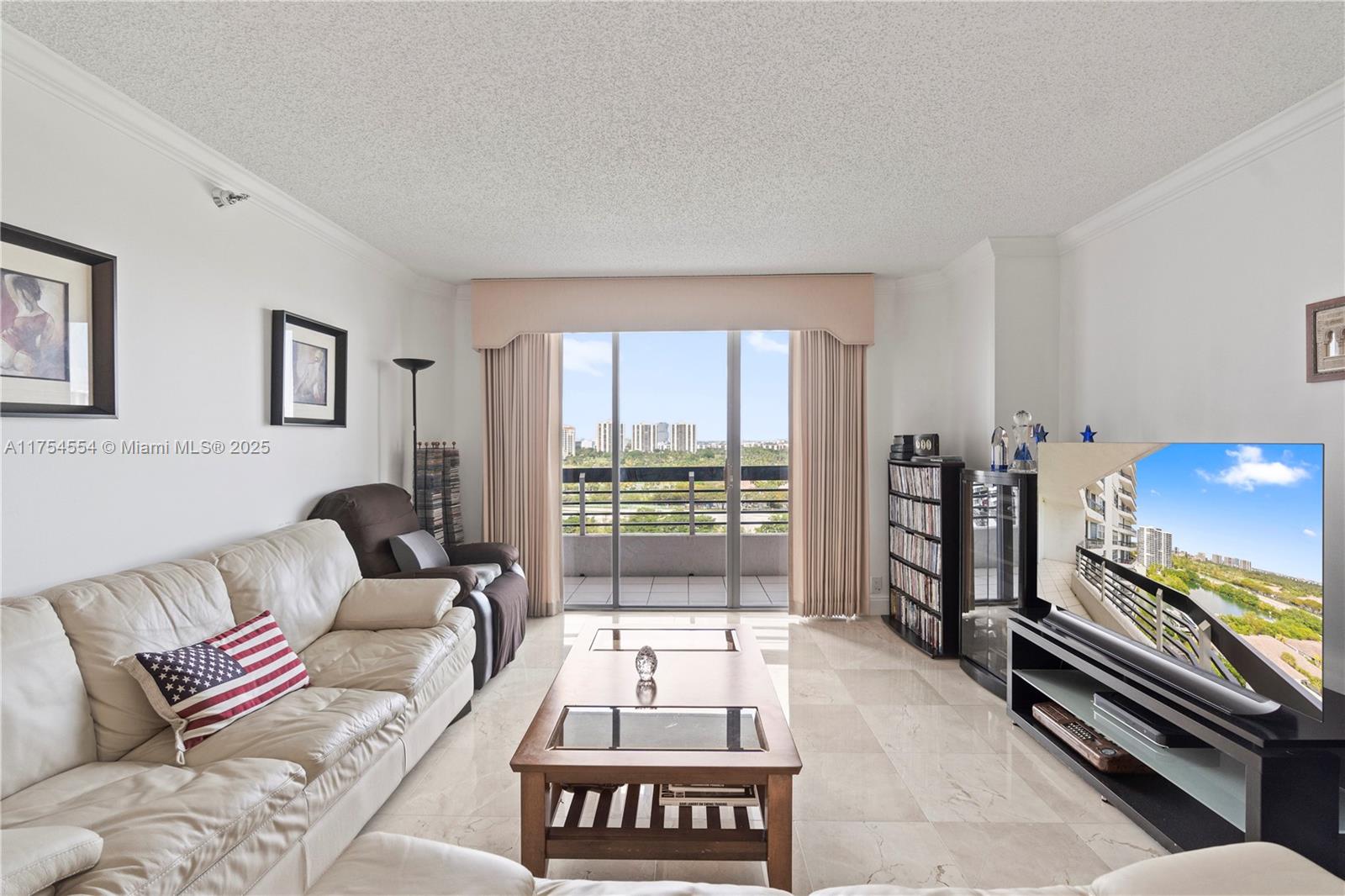 3530 Mystic Pointe Dr # 1508