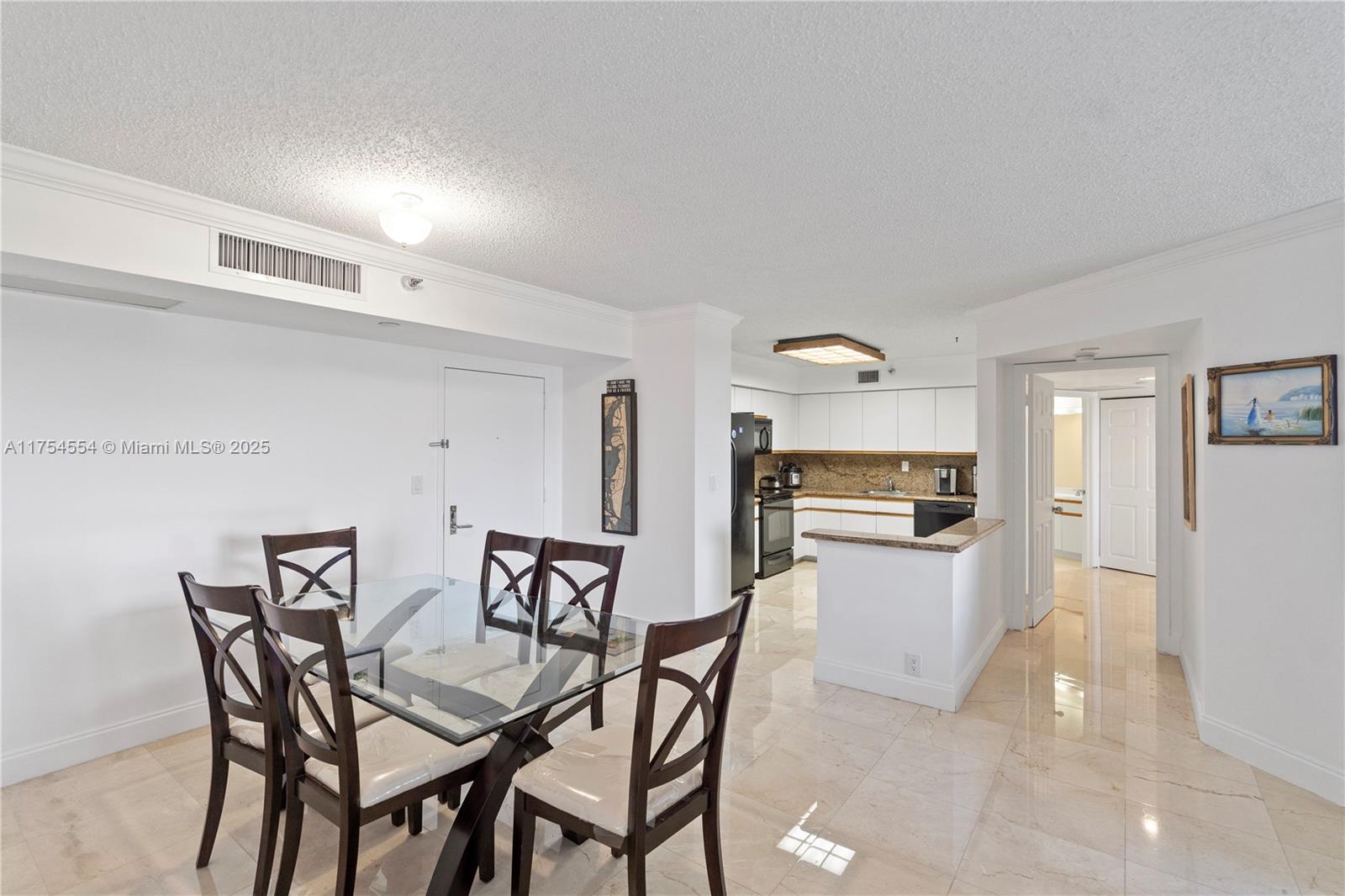3530 Mystic Pointe Dr # 1508