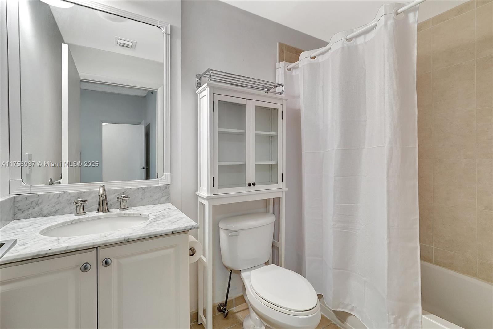 3340 NE 190th St # 1608