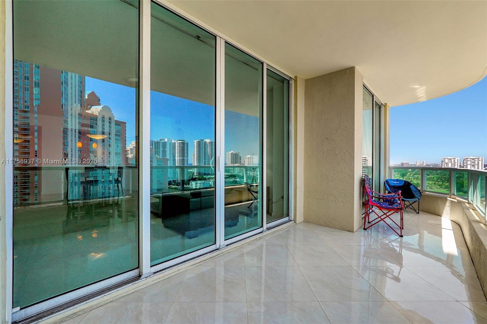 3340 NE 190th St # 1608