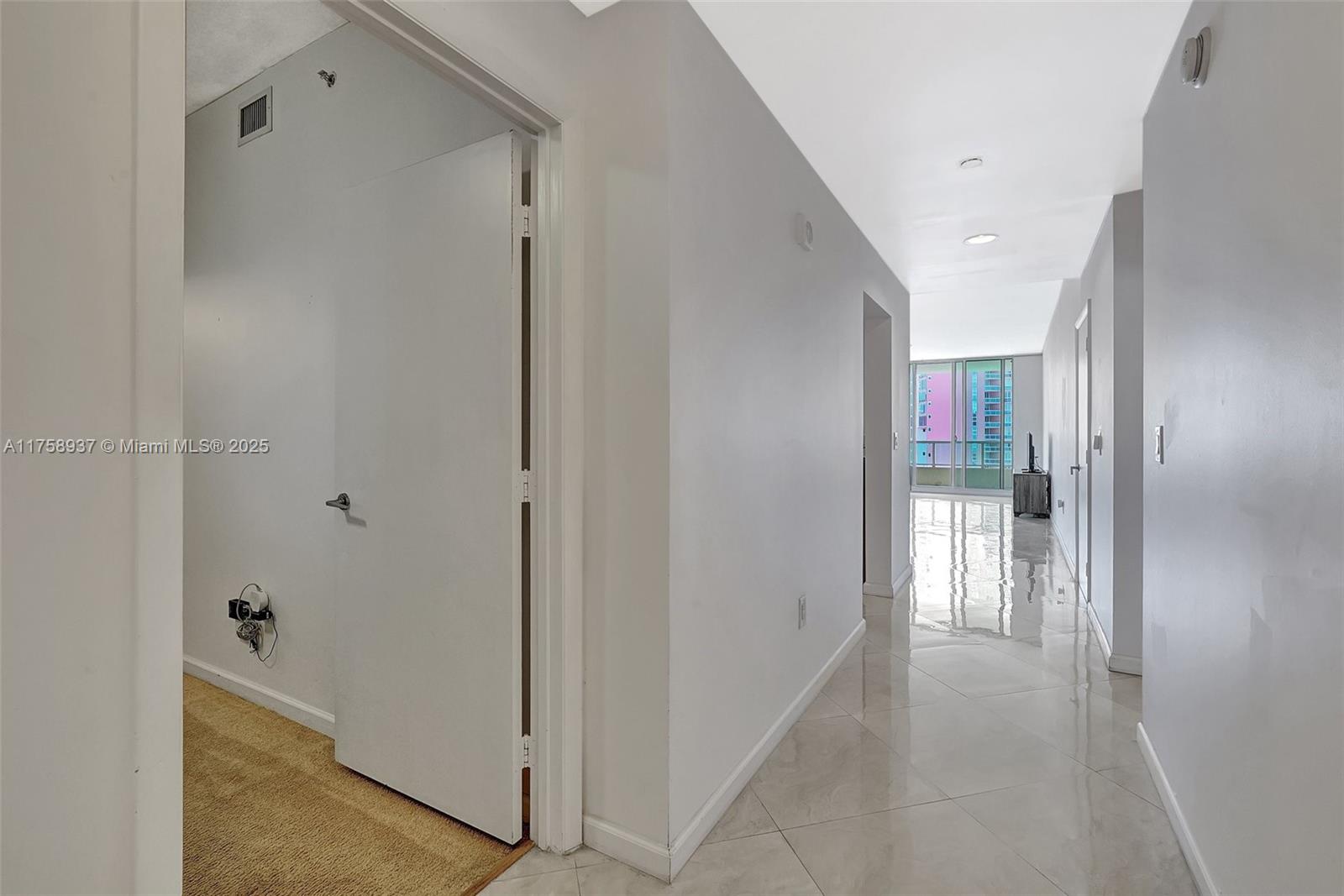 3340 NE 190th St # 1608