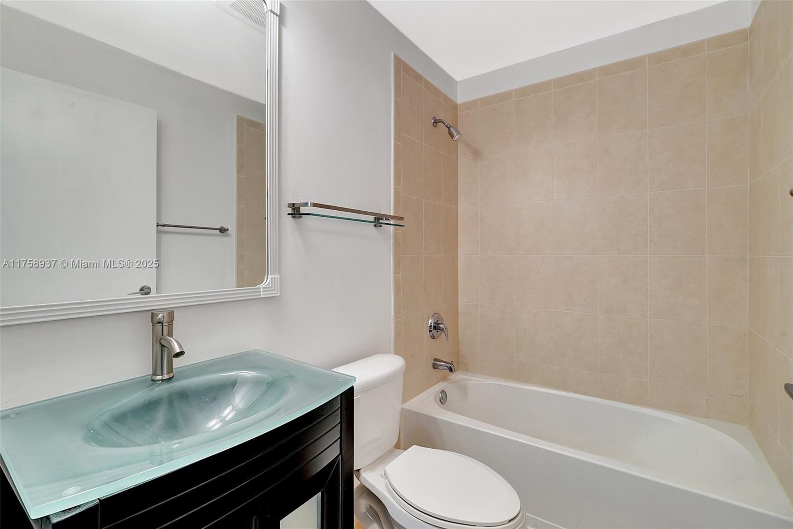 3340 NE 190th St # 1608