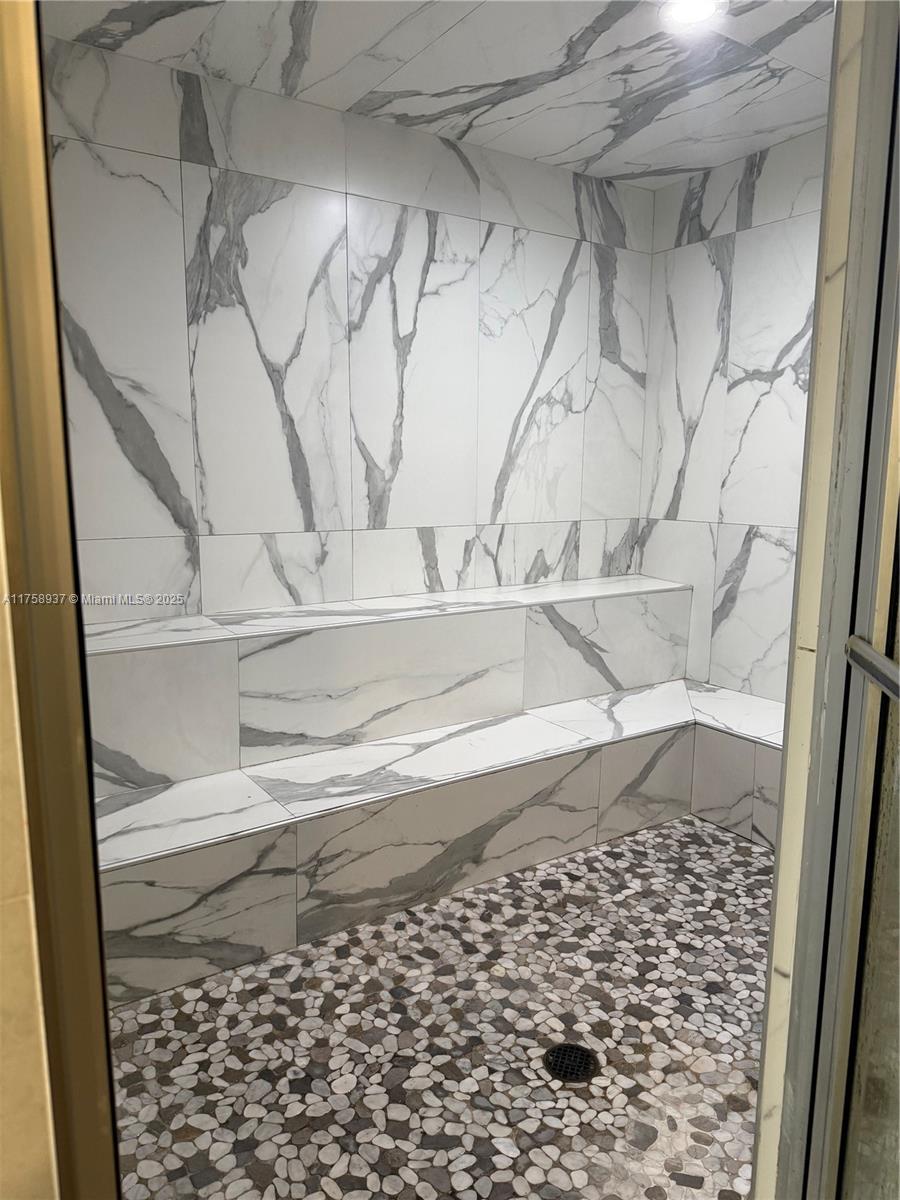 3340 NE 190th St # 1608