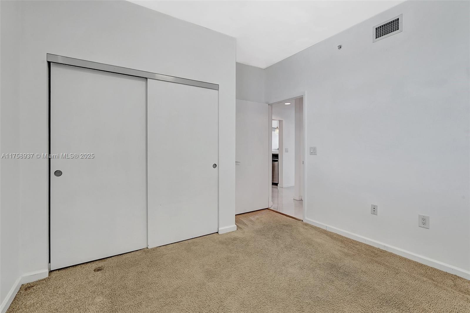 3340 NE 190th St # 1608