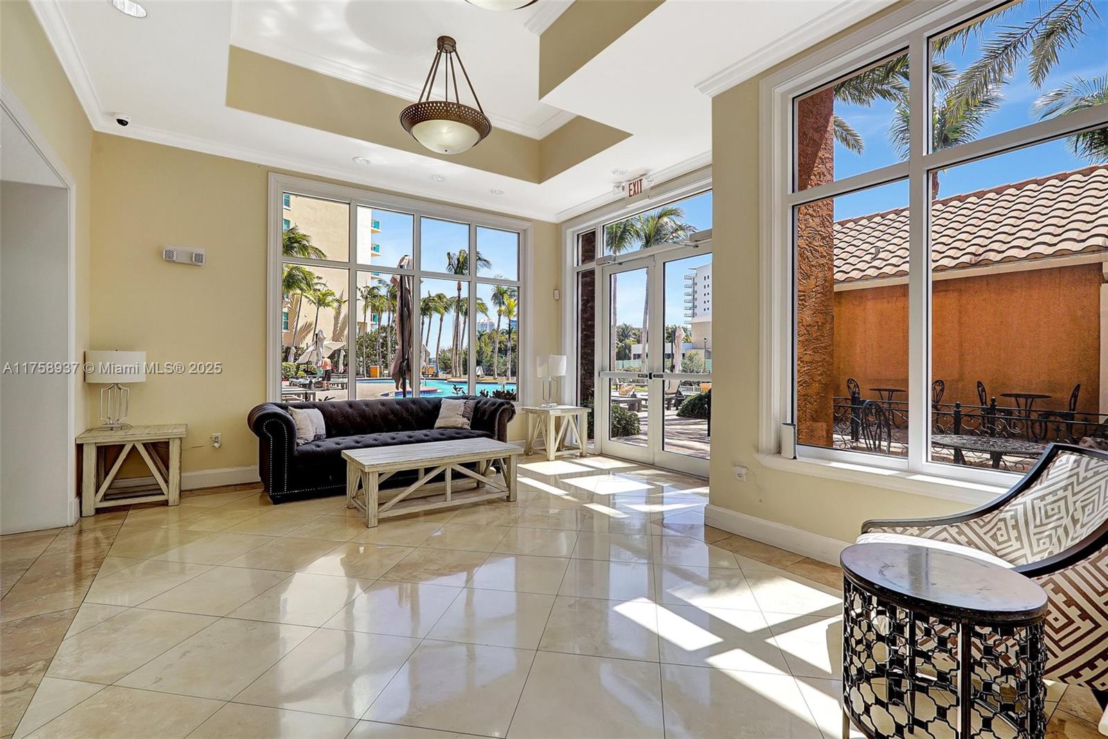 3340 NE 190th St # 1608