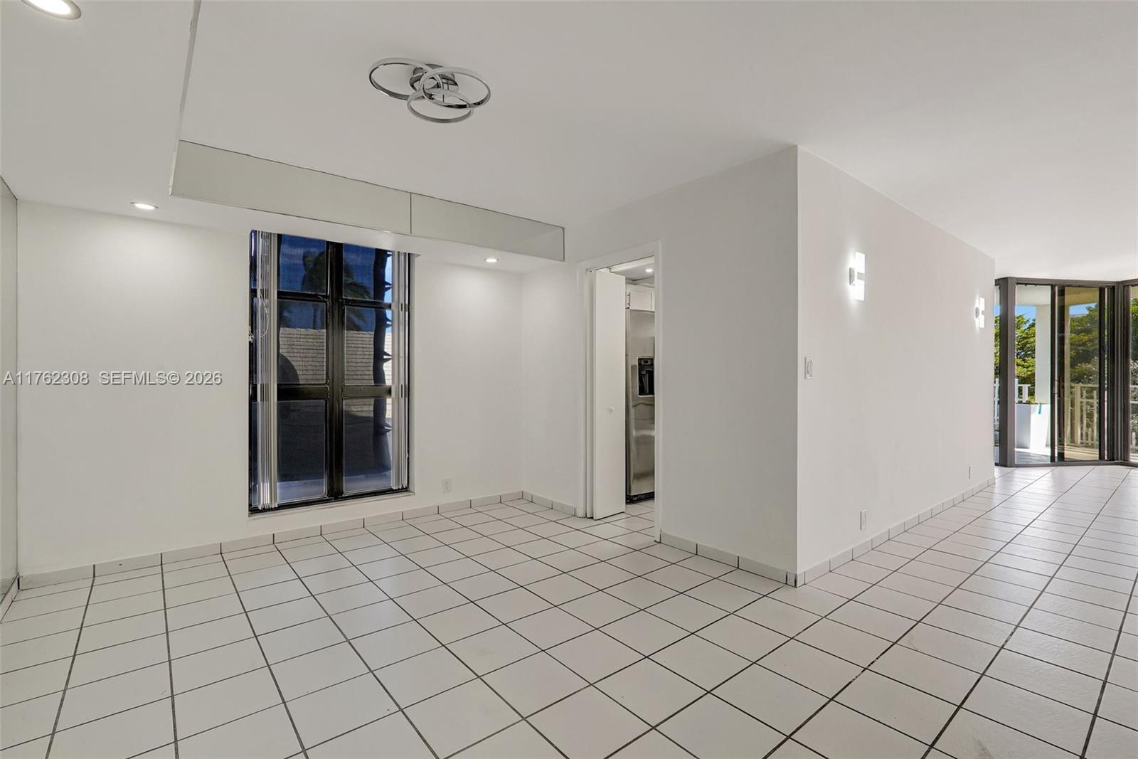 4000 Towerside Ter # 302