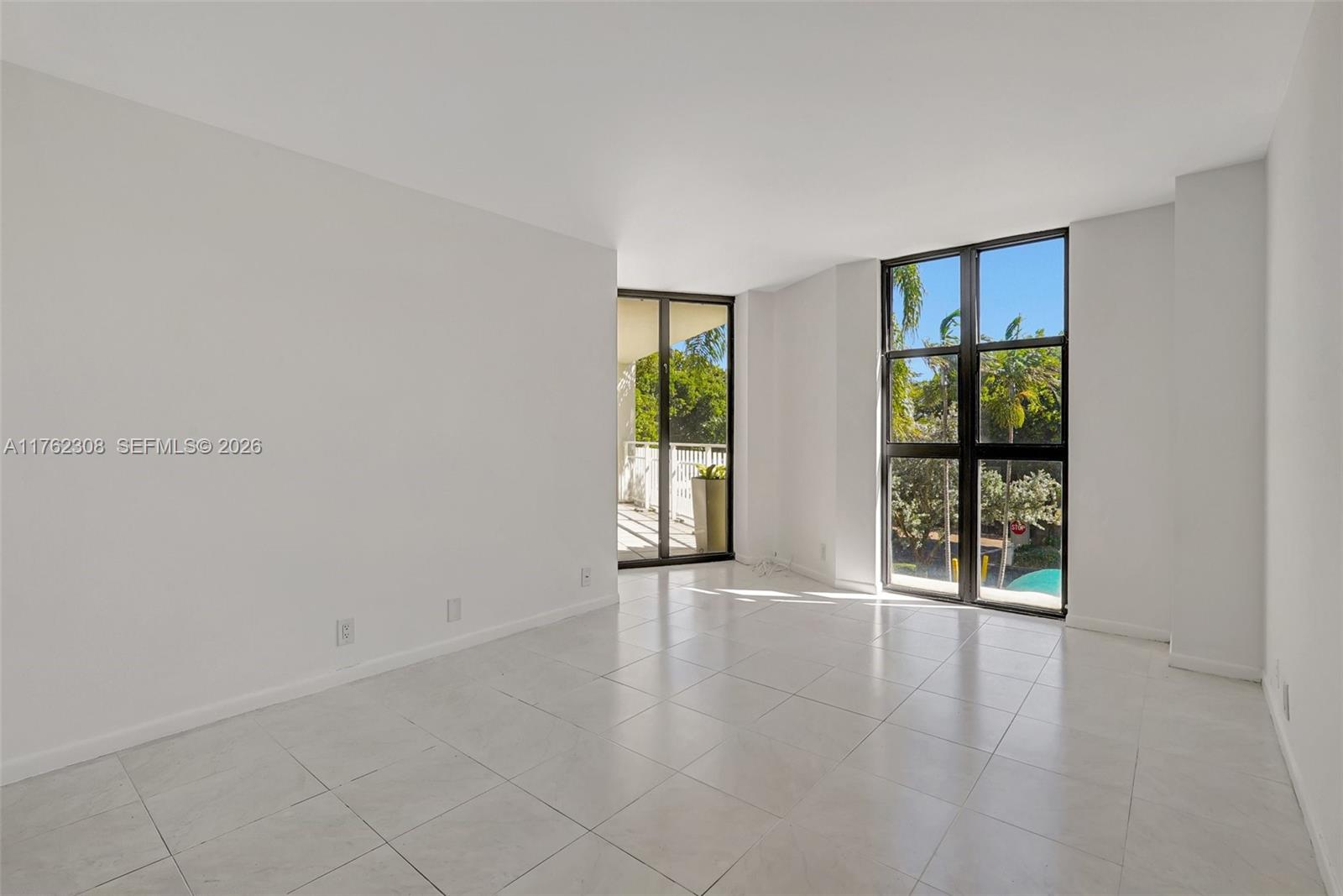 4000 Towerside Ter # 302