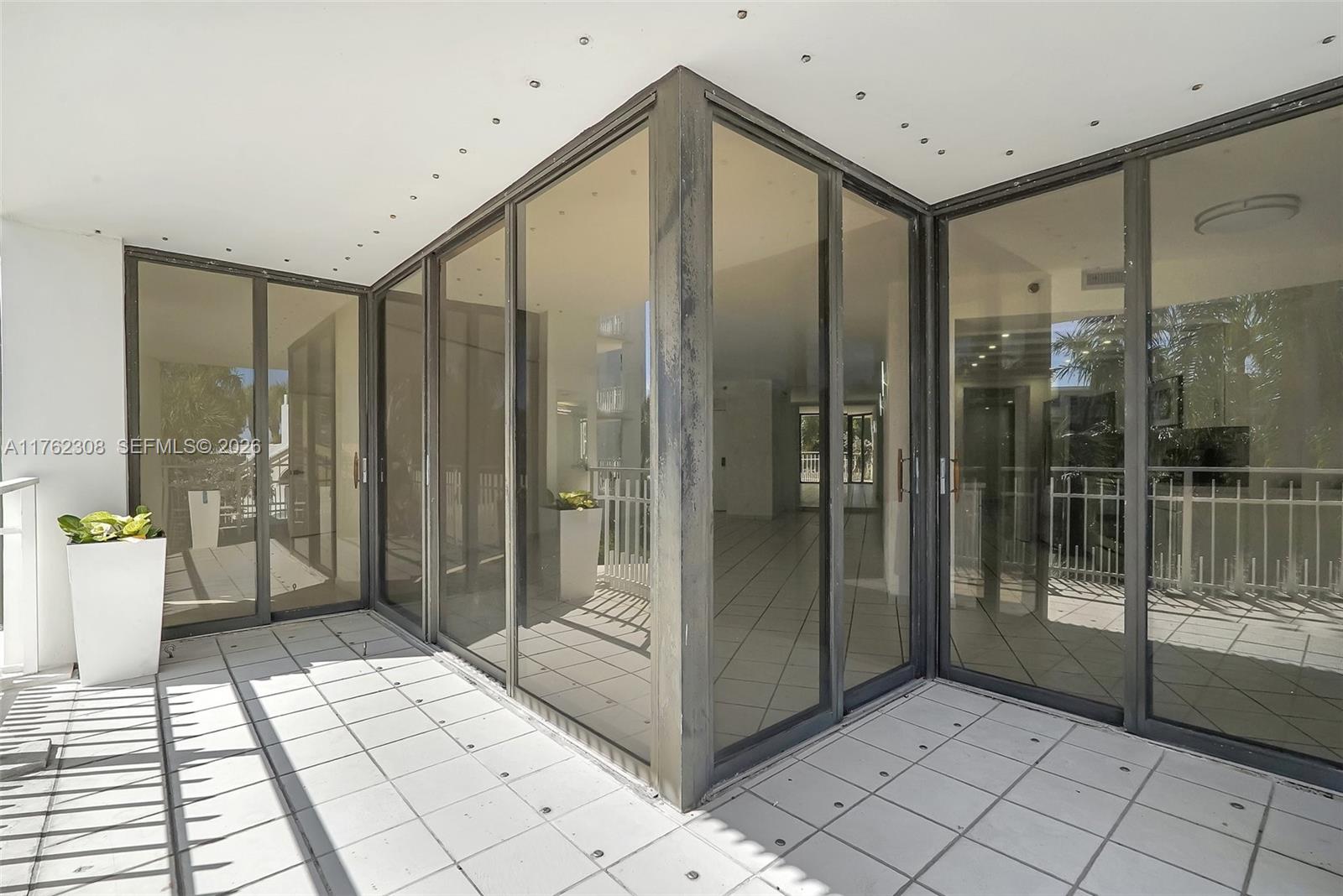 4000 Towerside Ter # 302