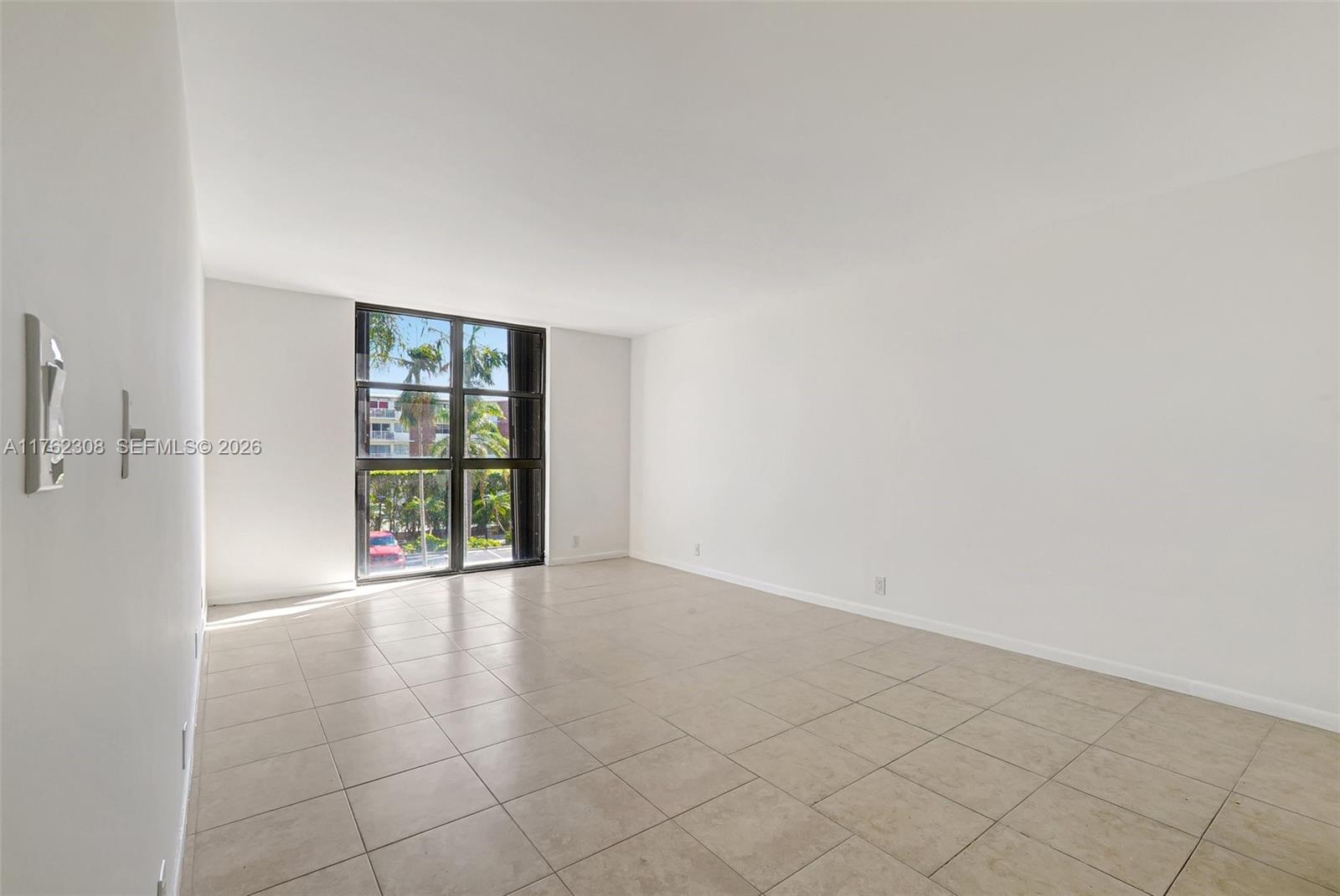 4000 Towerside Ter # 302