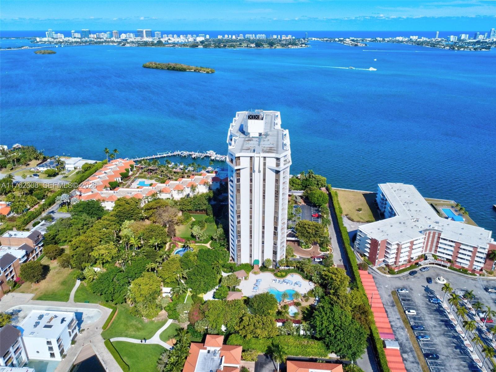 4000 Towerside Ter # 302
