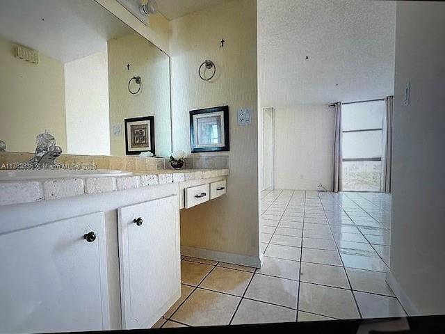 3625 N Country Club Dr # 2601