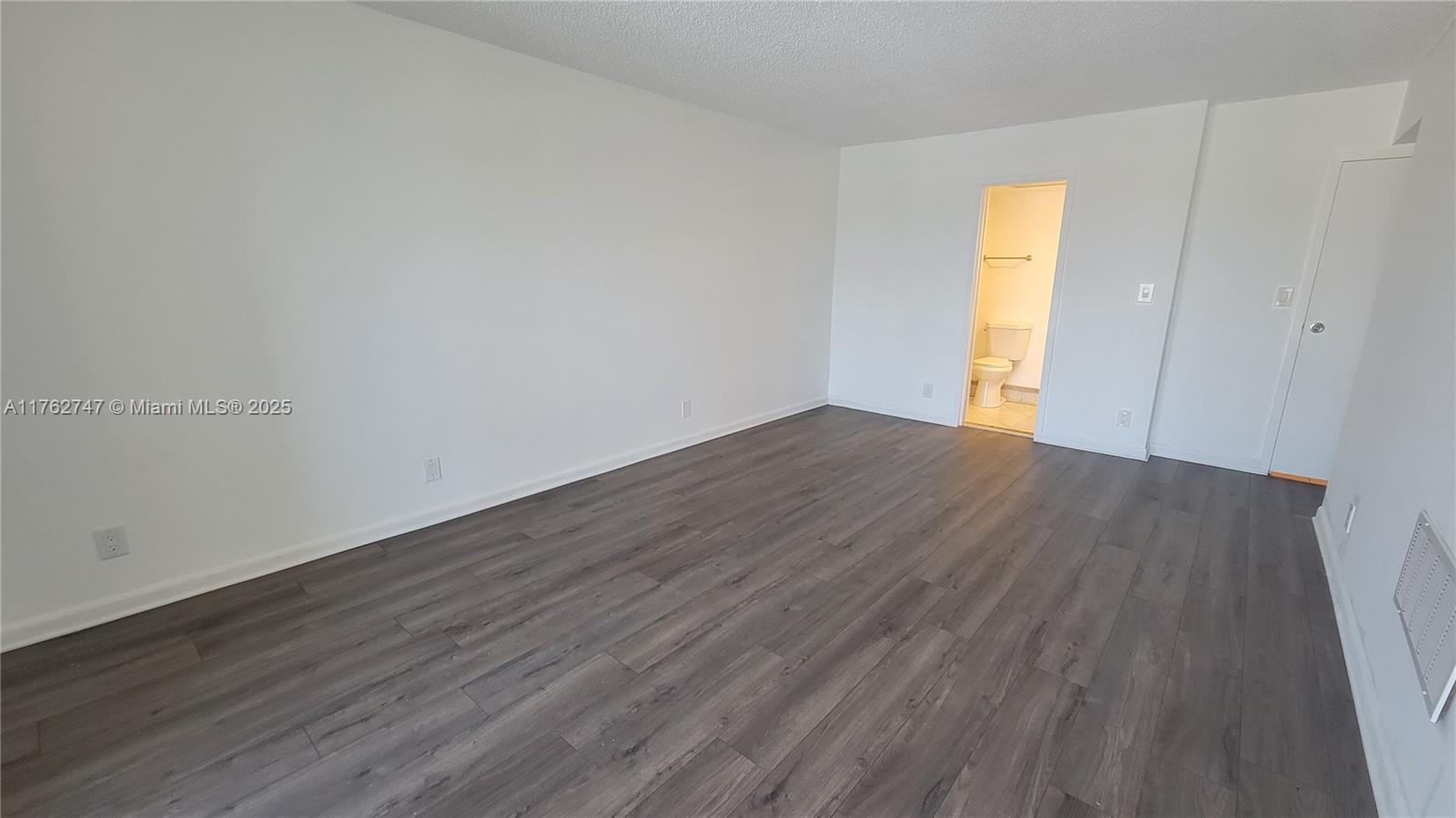 701 Three Islands Blvd # 420