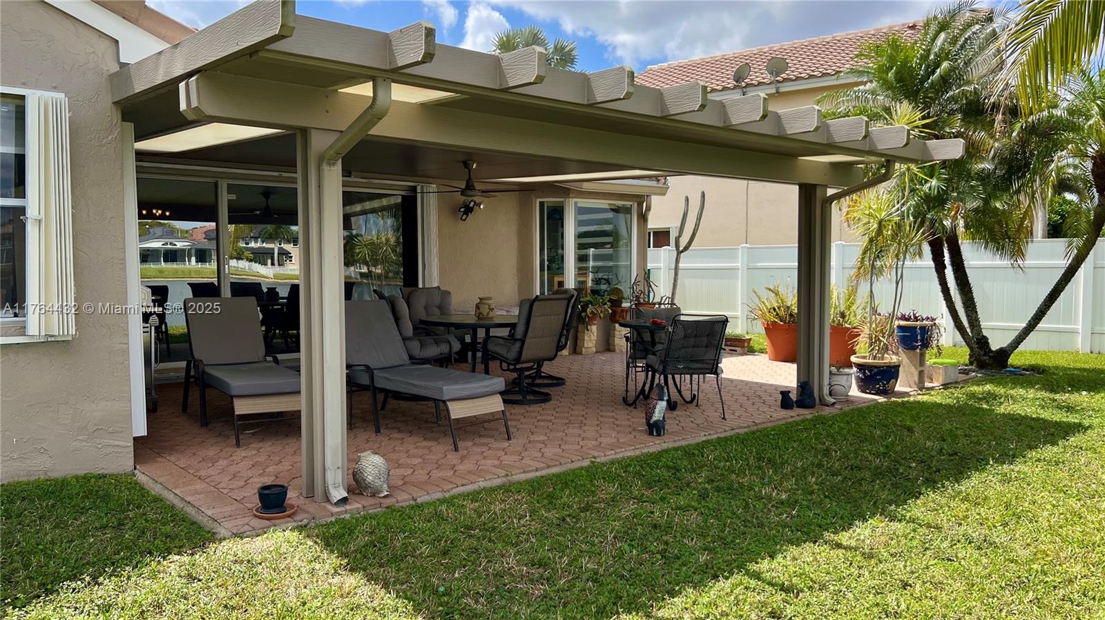 16365 SW 2nd Dr