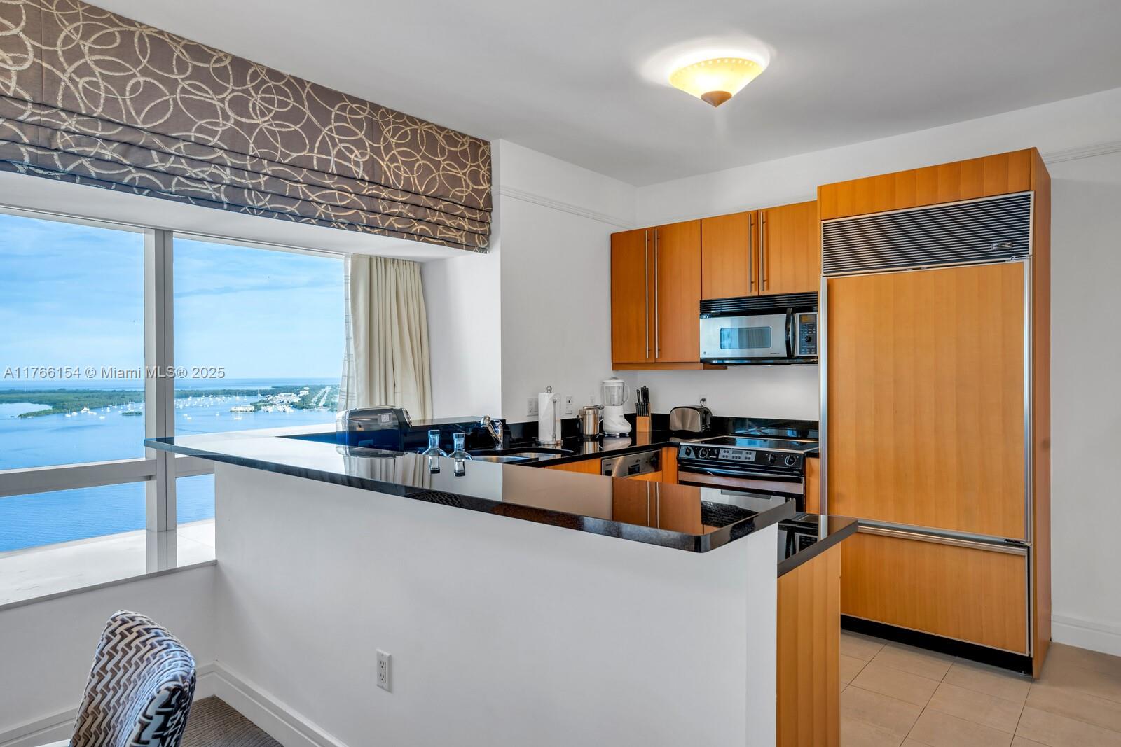 1435 Brickell Ave # 3607