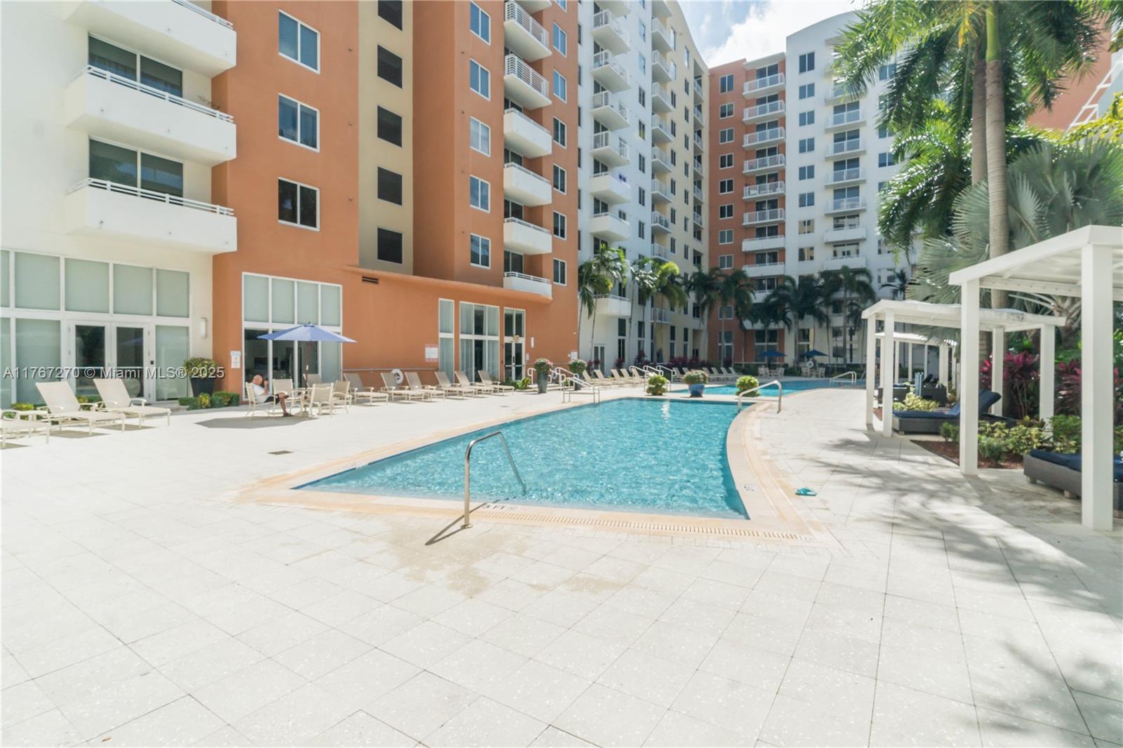 18800 NE 29th Ave # 613