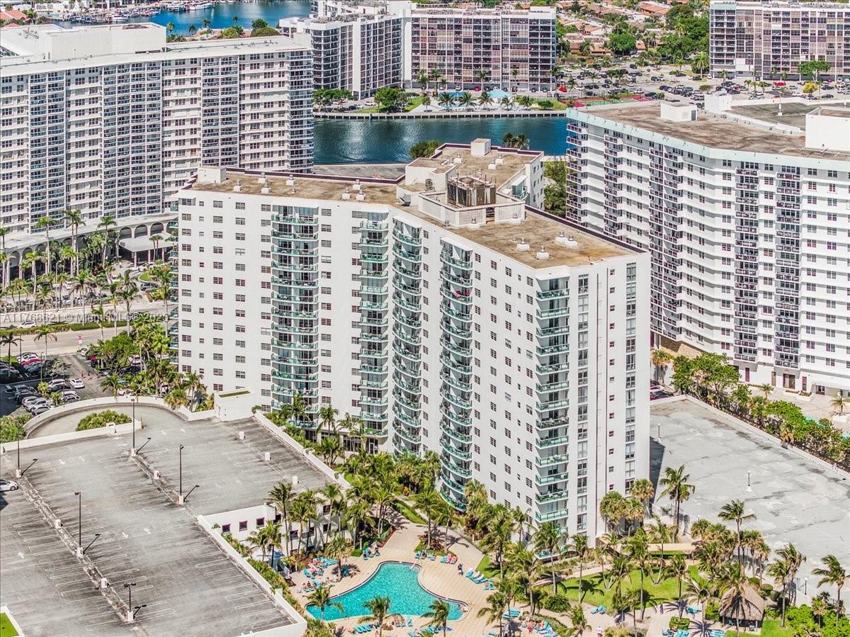 3801 S Ocean Dr # 11J
