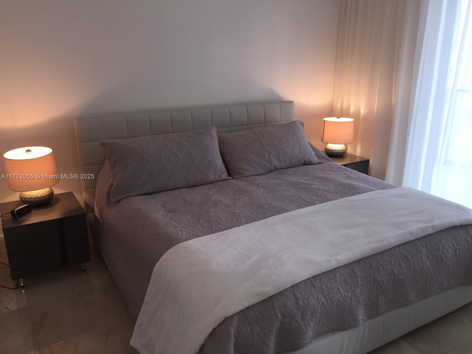 1300 Brickell Bay Dr # 1107