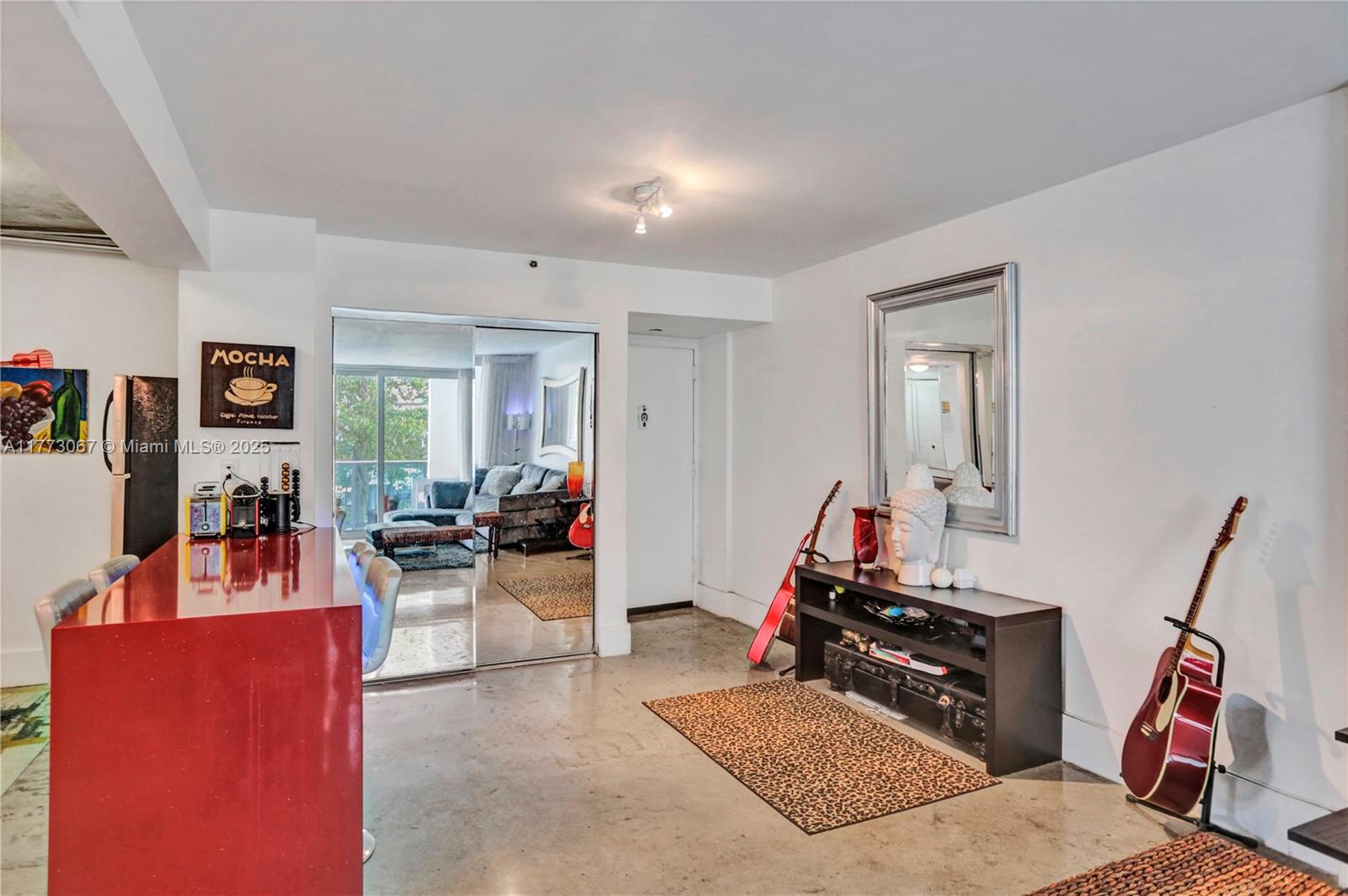 1035 West Ave # 301